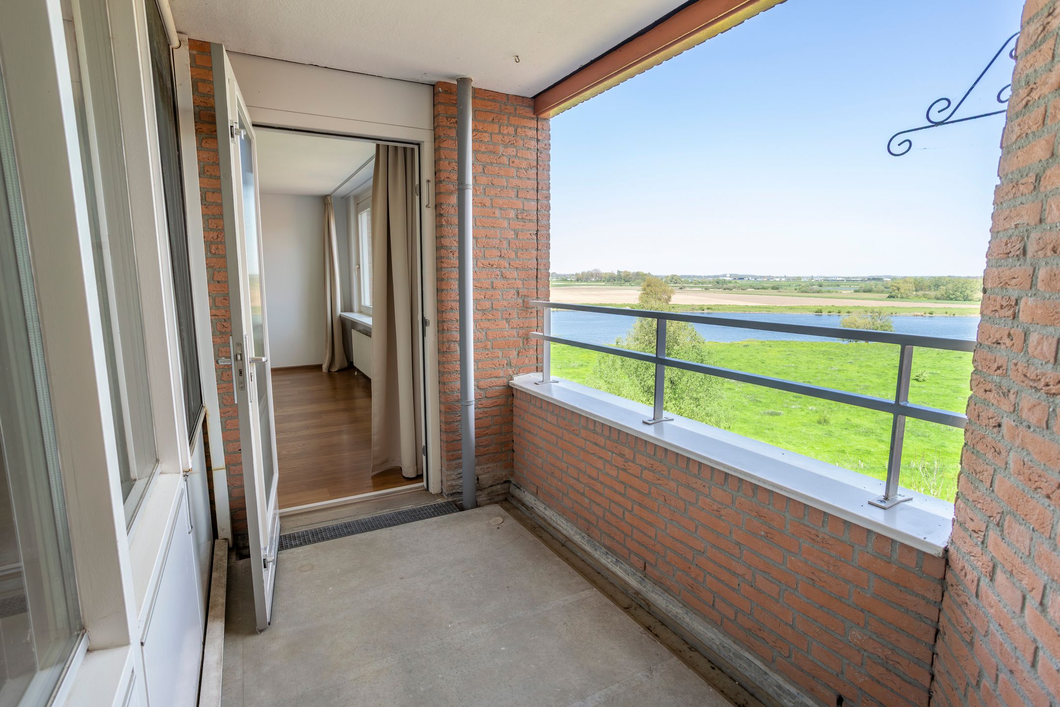 Photo 15 of Schout van Doernestraat 54