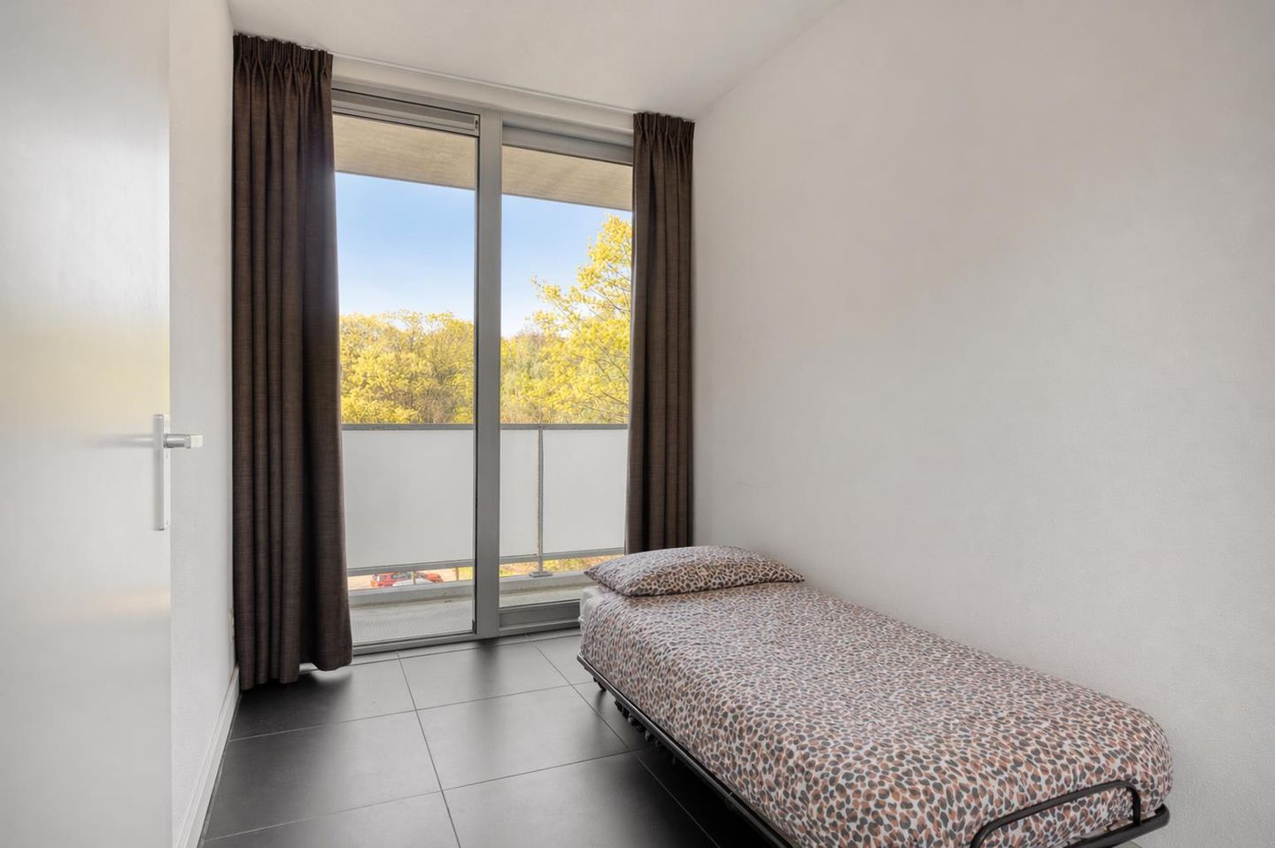 Foto 25 van Sporenring 274-12