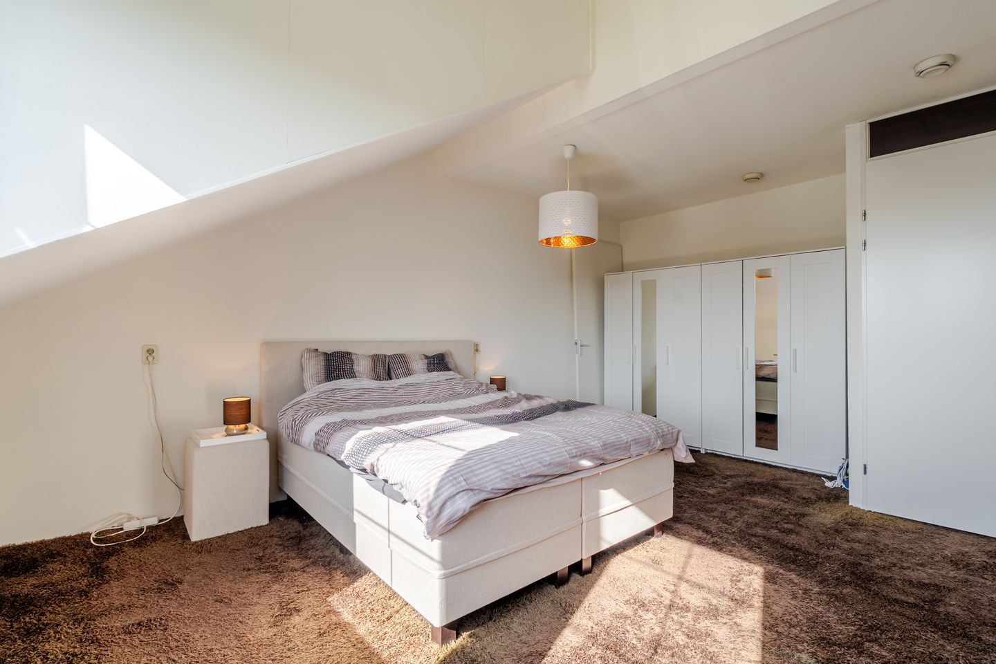 Photo 14 of Slottuin 104