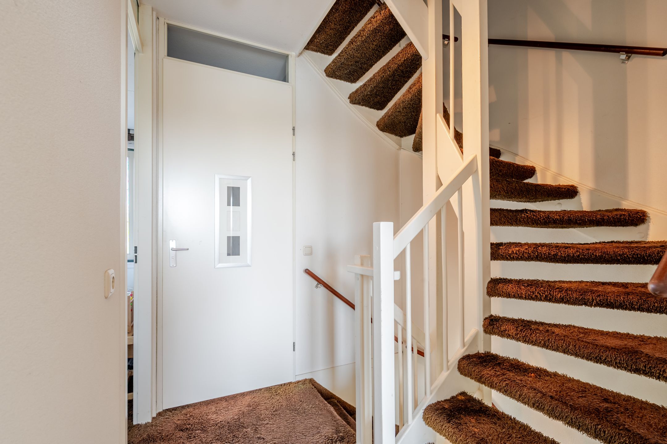 Photo 21 of Slottuin 104