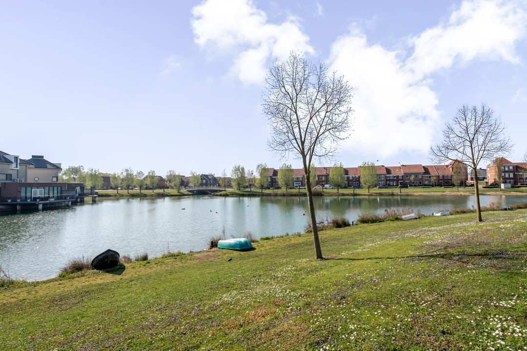 Photo 26 of Slottuin 104