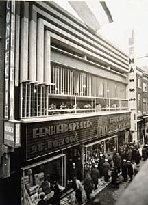 View photo 2 of Voorstraat 312