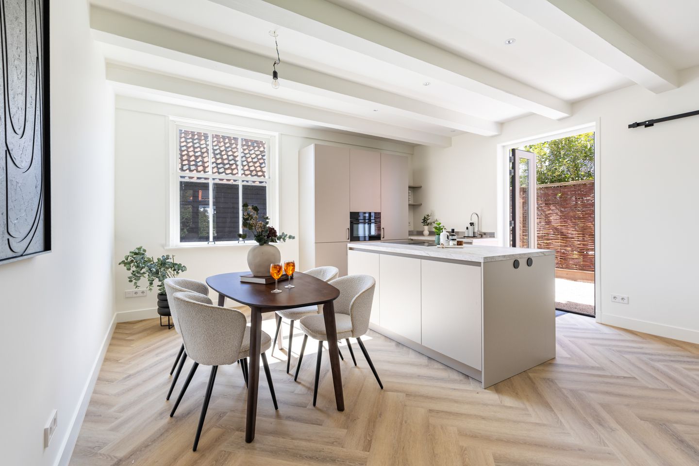 Foto 14 van Nieuw-Loosdrechtsedijk 18