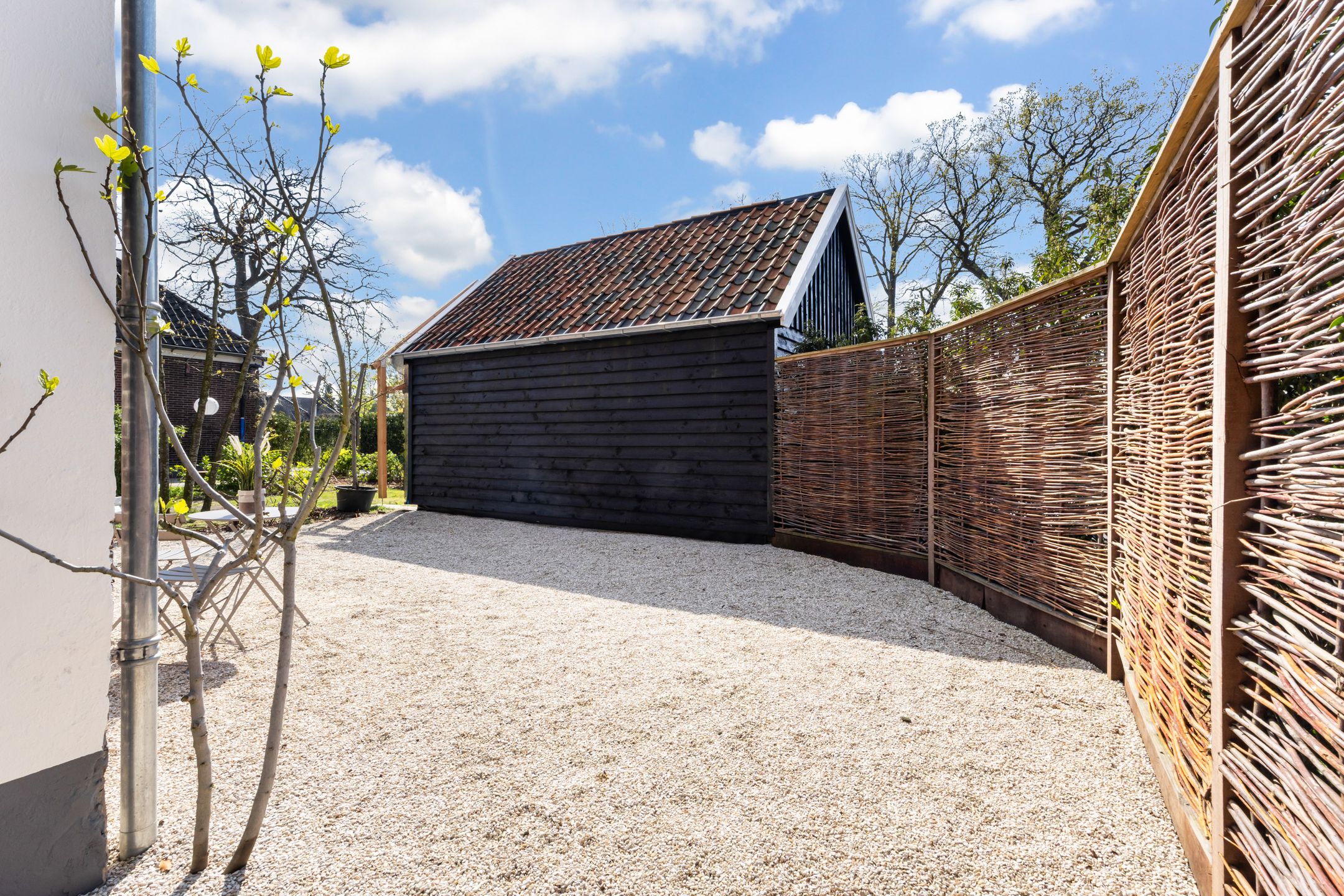 Foto 33 van Nieuw-Loosdrechtsedijk 18