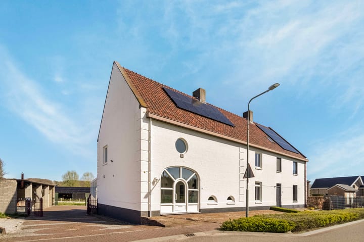 Photo 2 of Hegge 138