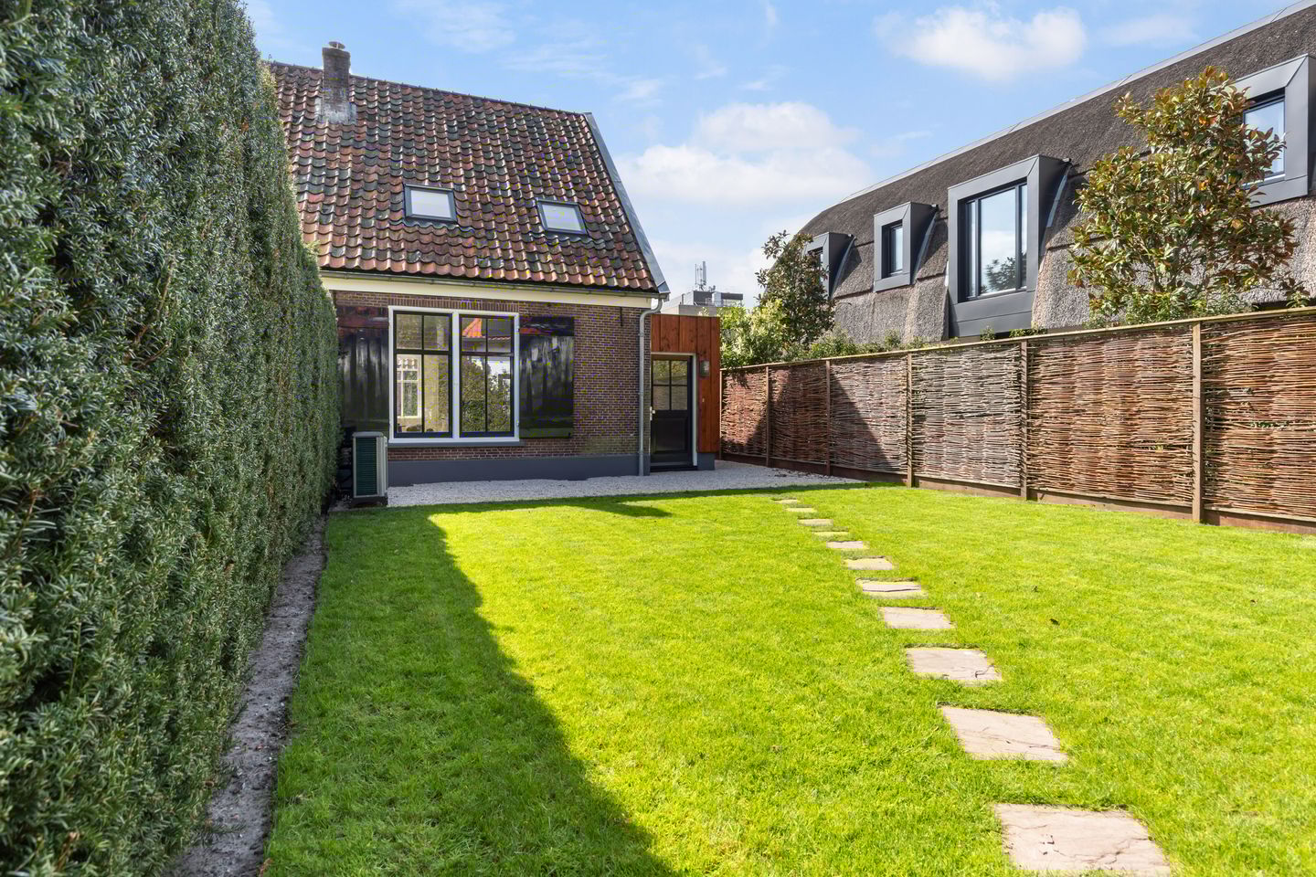 Foto 4 van Nieuw-Loosdrechtsedijk 18