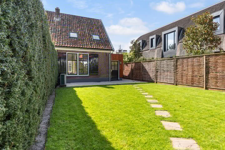 Foto 4 van Nieuw-Loosdrechtsedijk 18