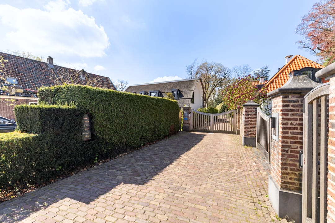 Foto 38 van Nieuw-Loosdrechtsedijk 18