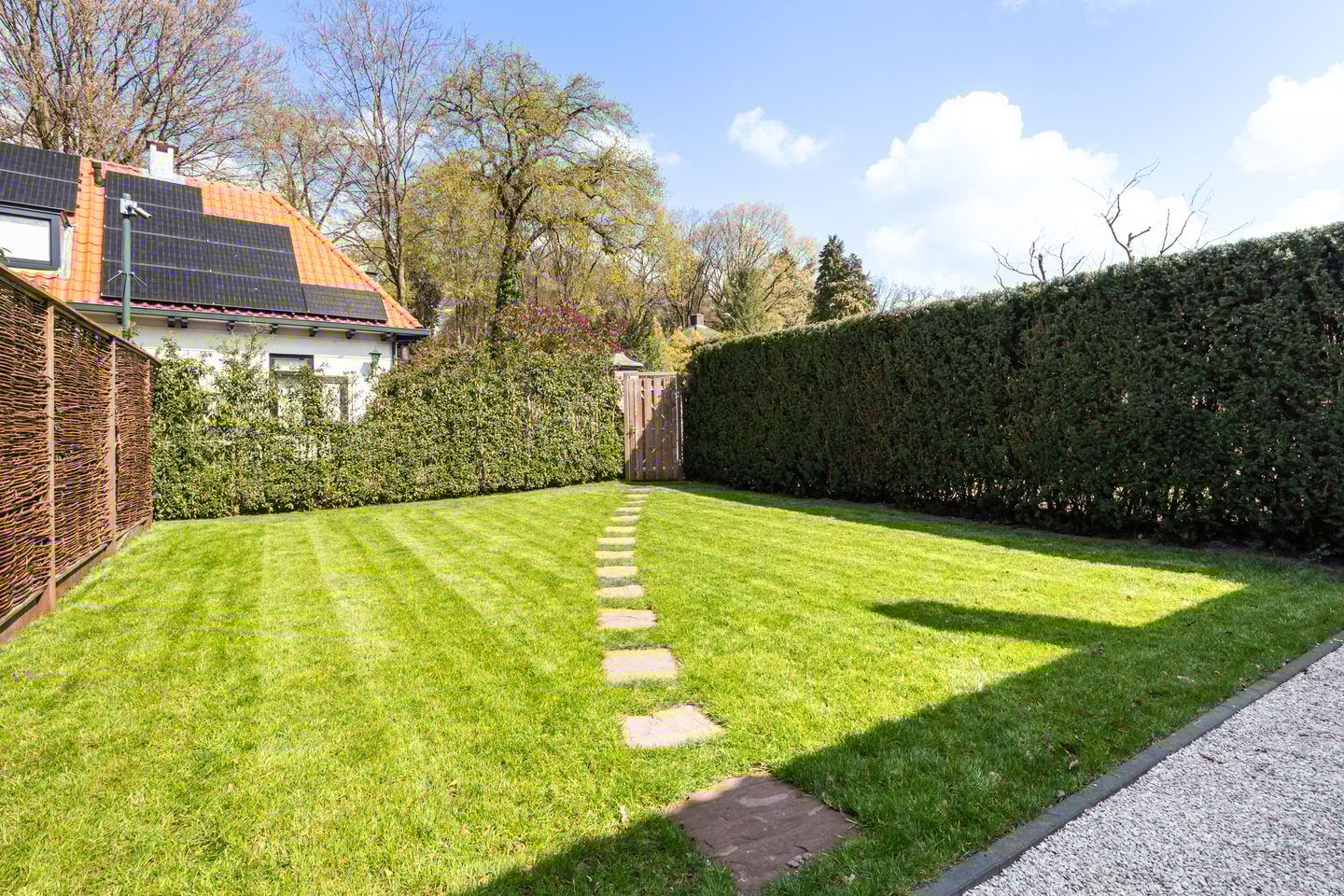 Foto 40 van Nieuw-Loosdrechtsedijk 18