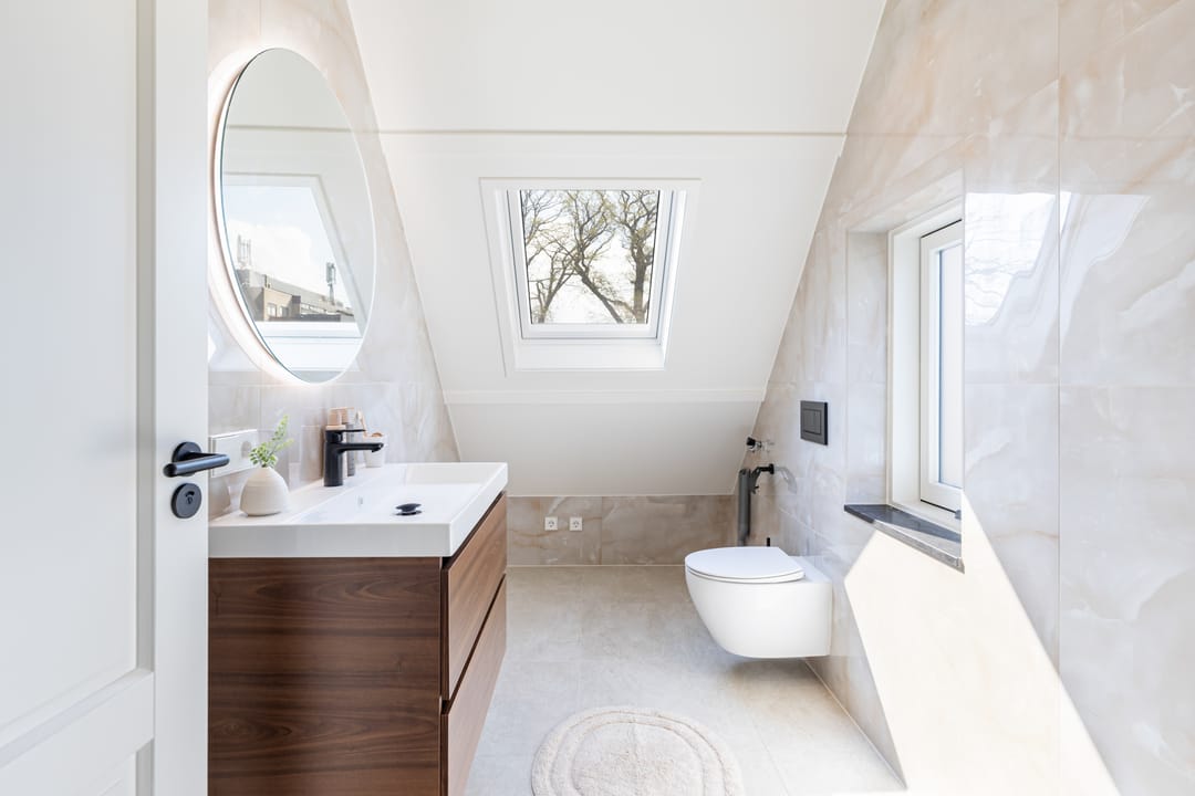 Foto 26 van Nieuw-Loosdrechtsedijk 18