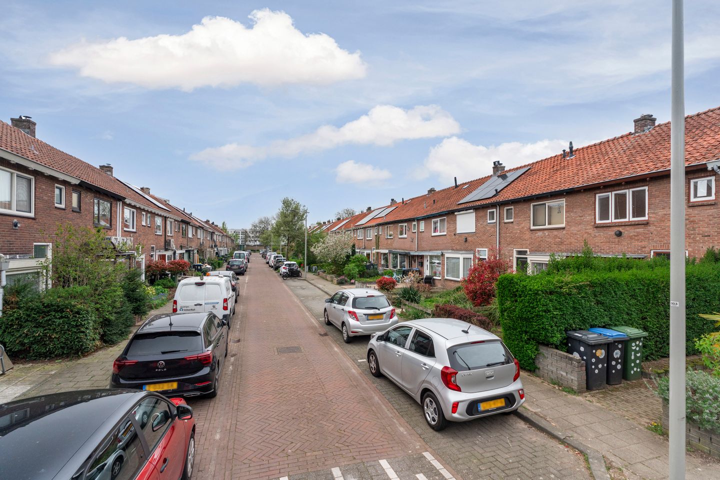 Photo 4 of Haagdoornstraat 28