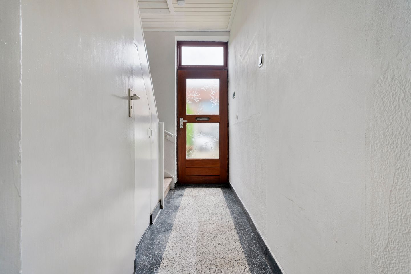 Photo 25 of Haagdoornstraat 28