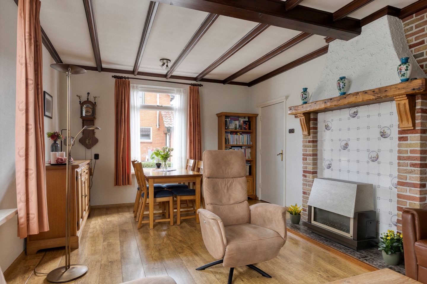 Foto 5 van Postweg 10