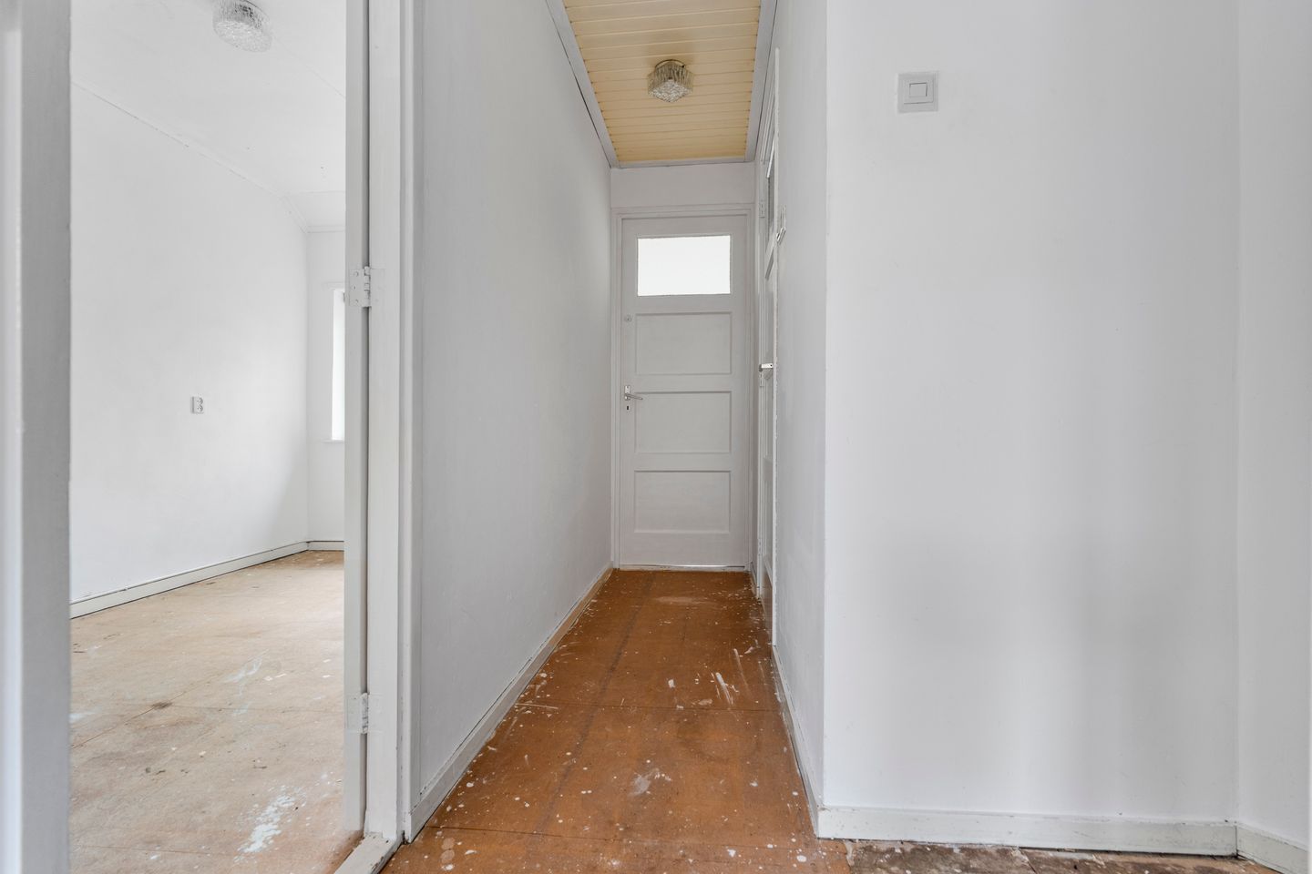 Photo 29 of Haagdoornstraat 28