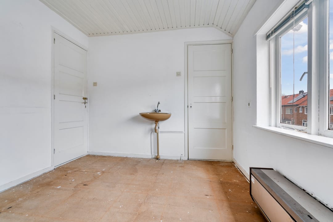 Photo 41 of Haagdoornstraat 28