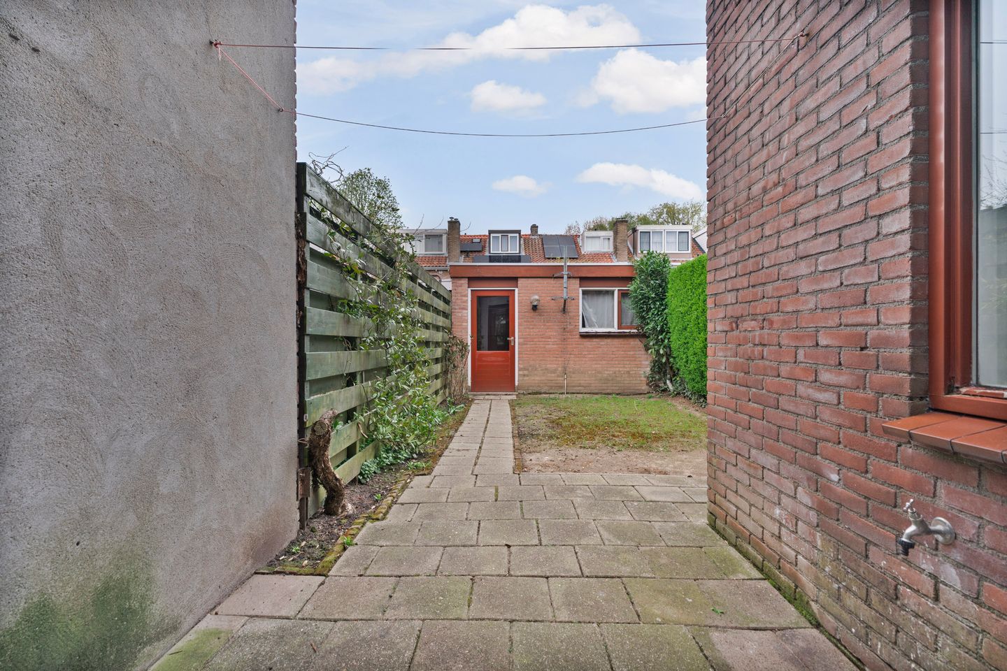 Photo 49 of Haagdoornstraat 28