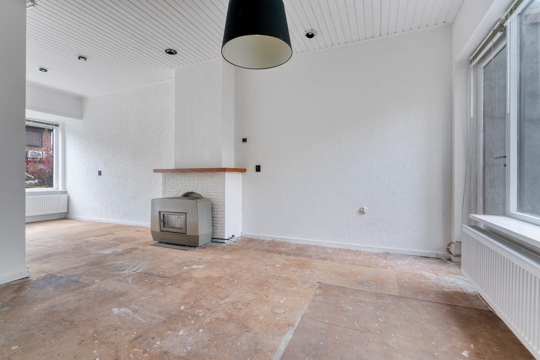 Photo 11 of Haagdoornstraat 28