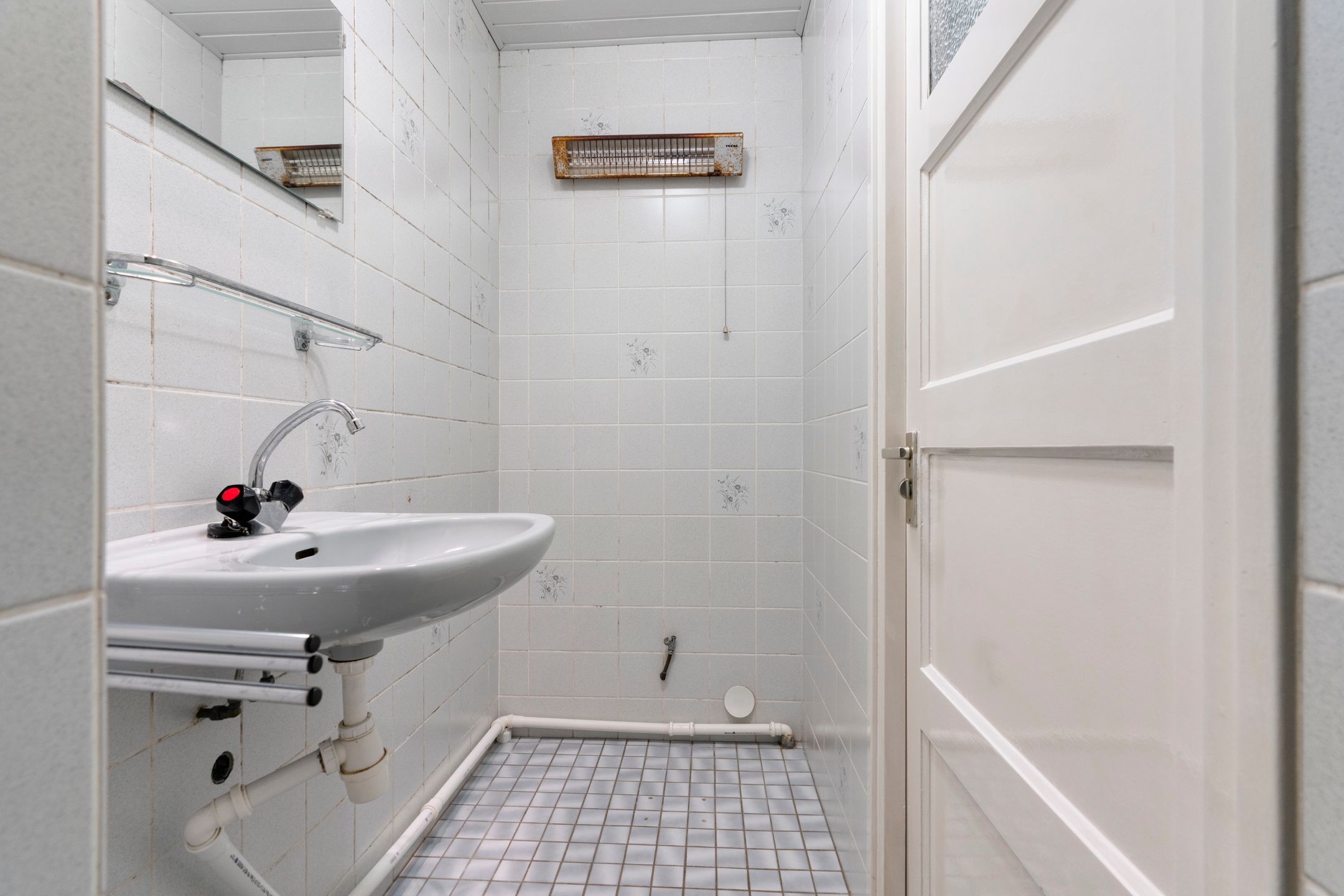 Photo 36 of Haagdoornstraat 28