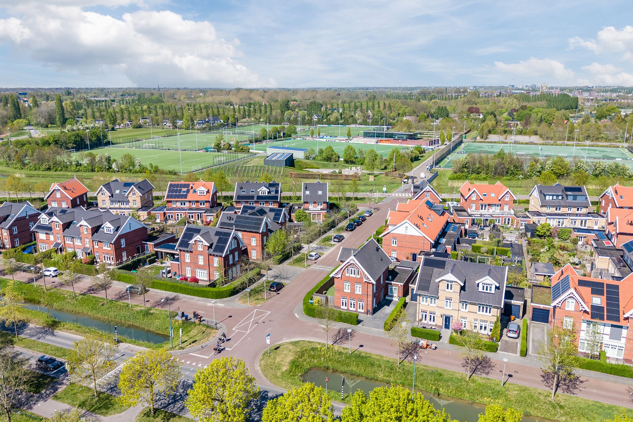 Foto 90 van Emmikkerboslaan 78