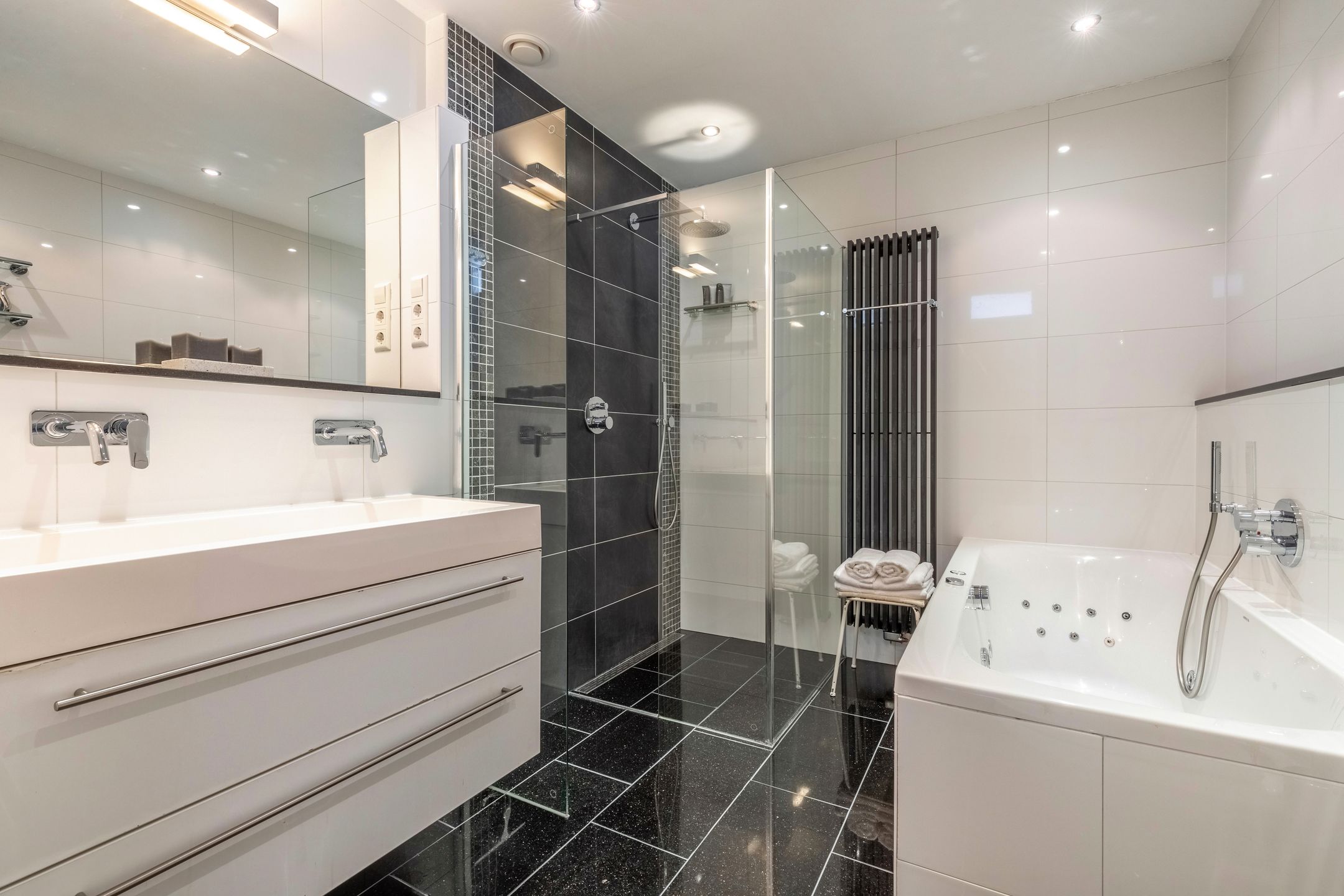 Foto 27 van Johan Hofmanstraat 133