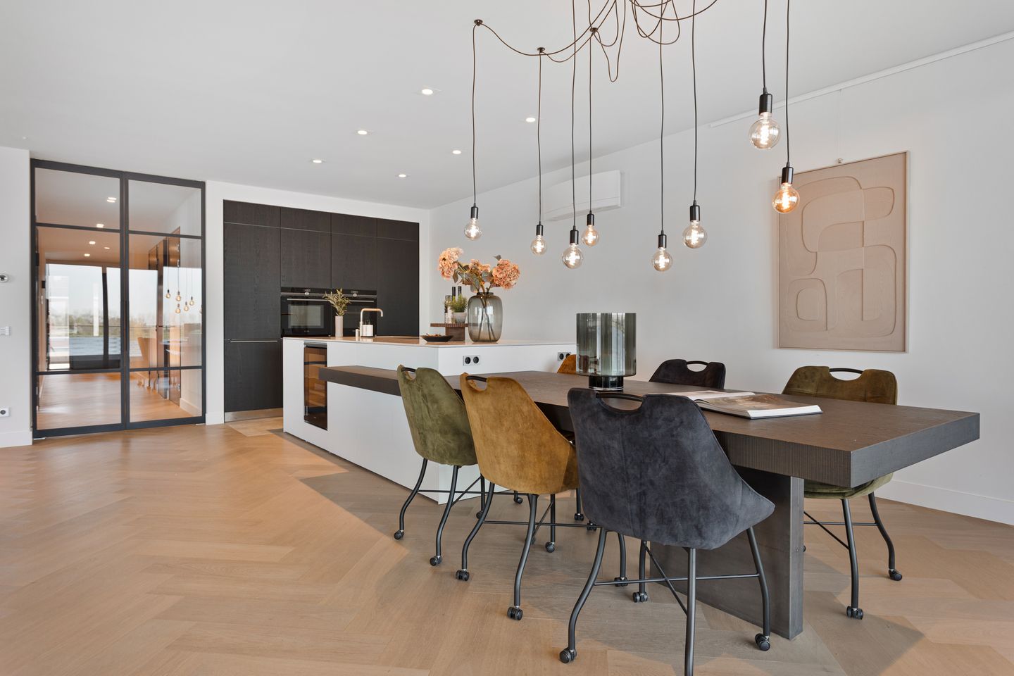 Luxury Lakeside Apartment with Panoramic Water Views in Abcoude — 20