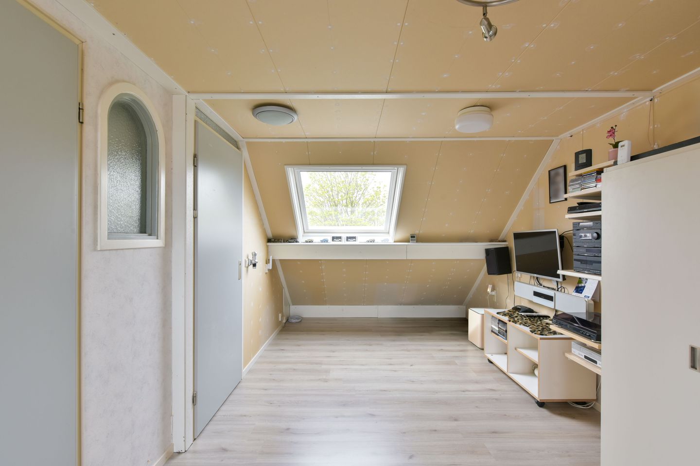 Foto 19 van Plevier 59