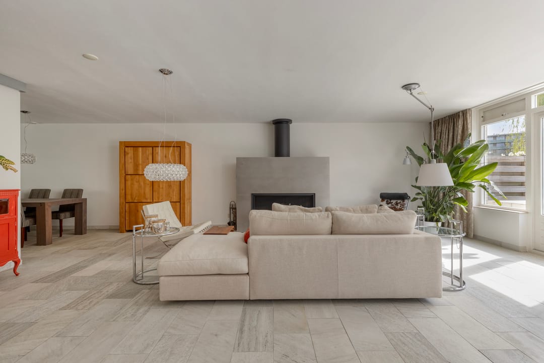 Photo 17 of Zwaluwstraat 14