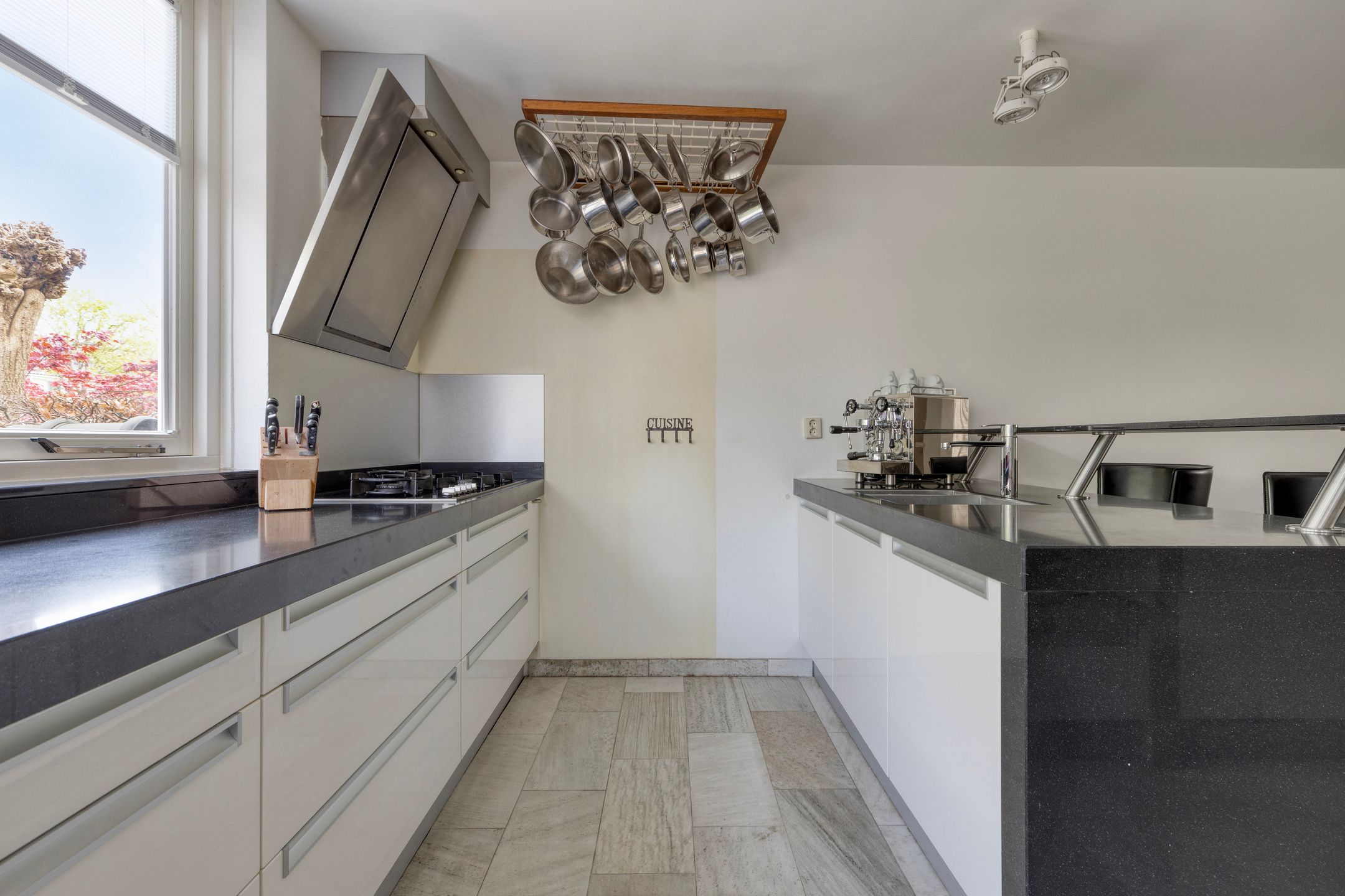 Photo 27 of Zwaluwstraat 14