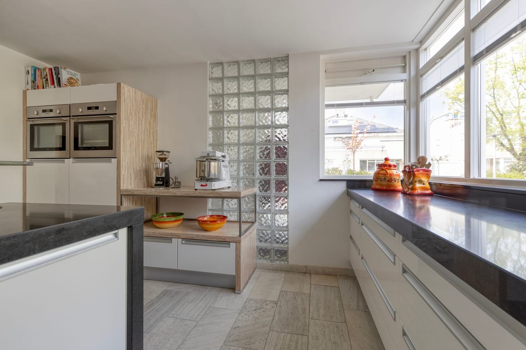 Photo 28 of Zwaluwstraat 14