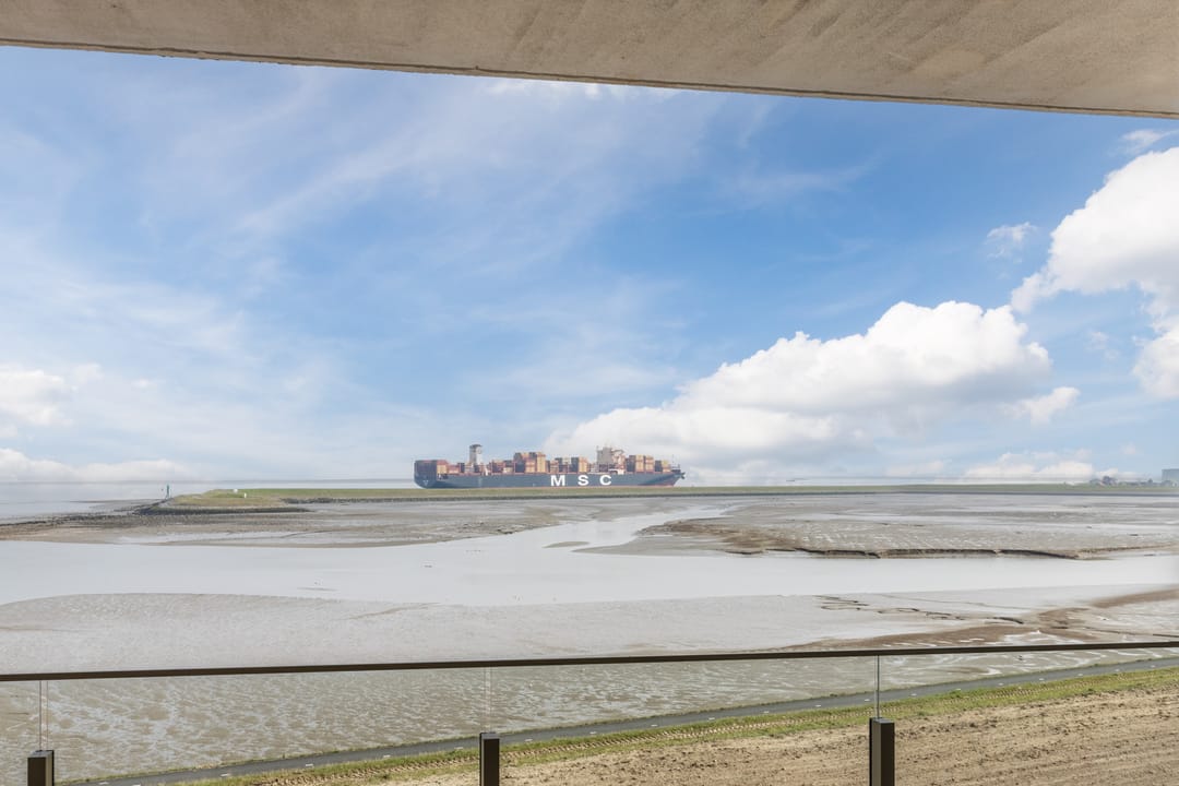 Photo 38 of Veerdijk 60