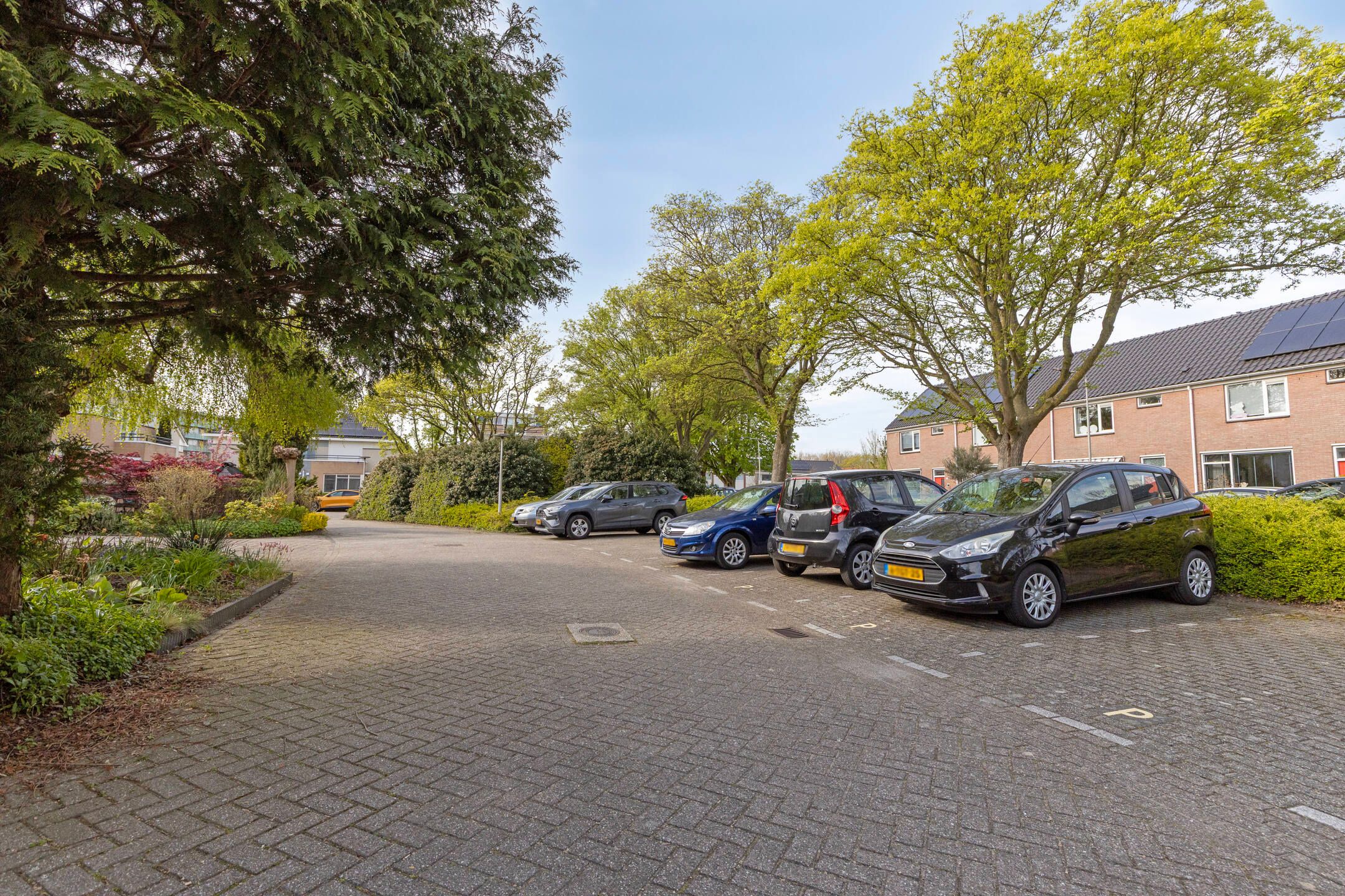 Photo 72 of Zwaluwstraat 14