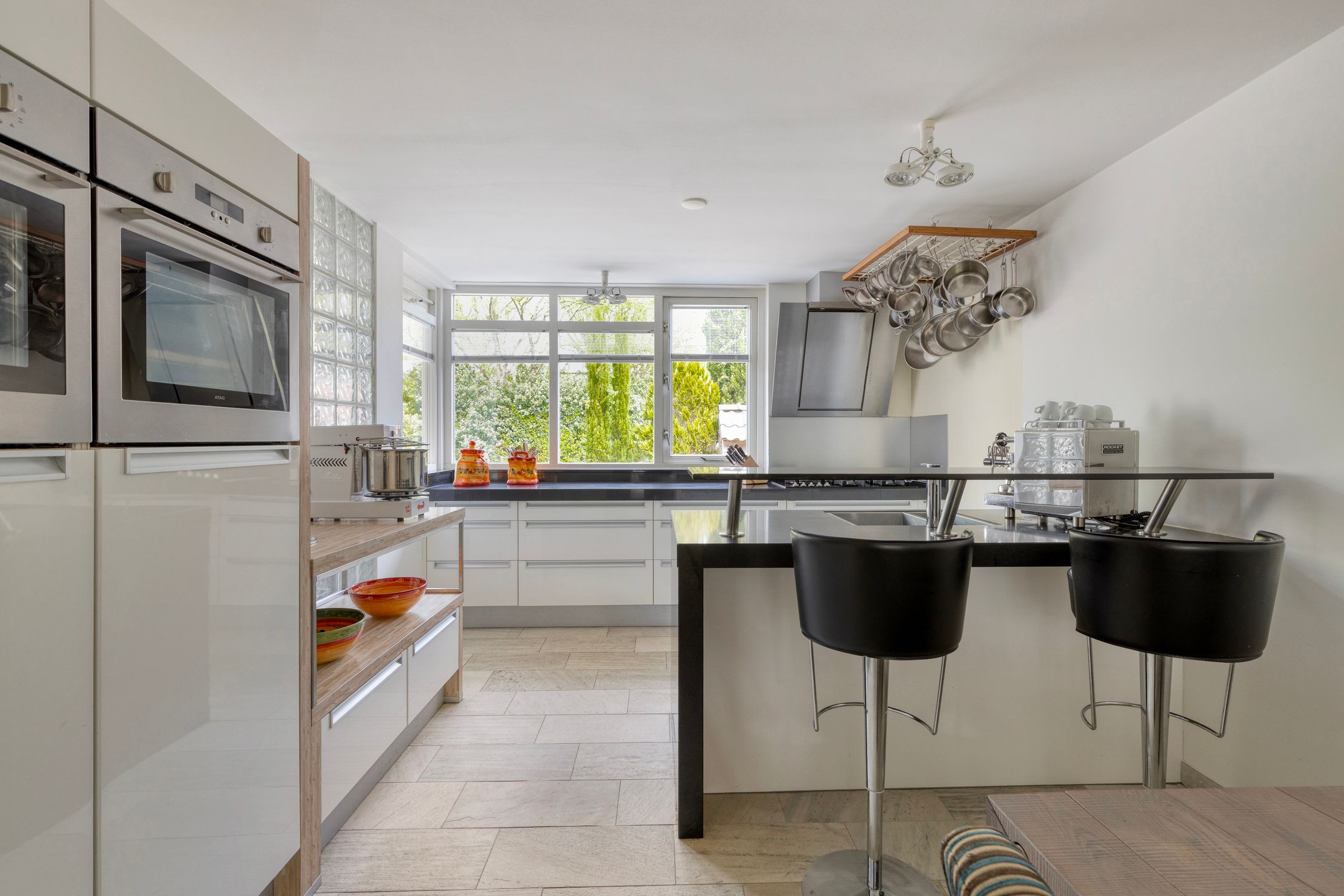 Photo 24 of Zwaluwstraat 14