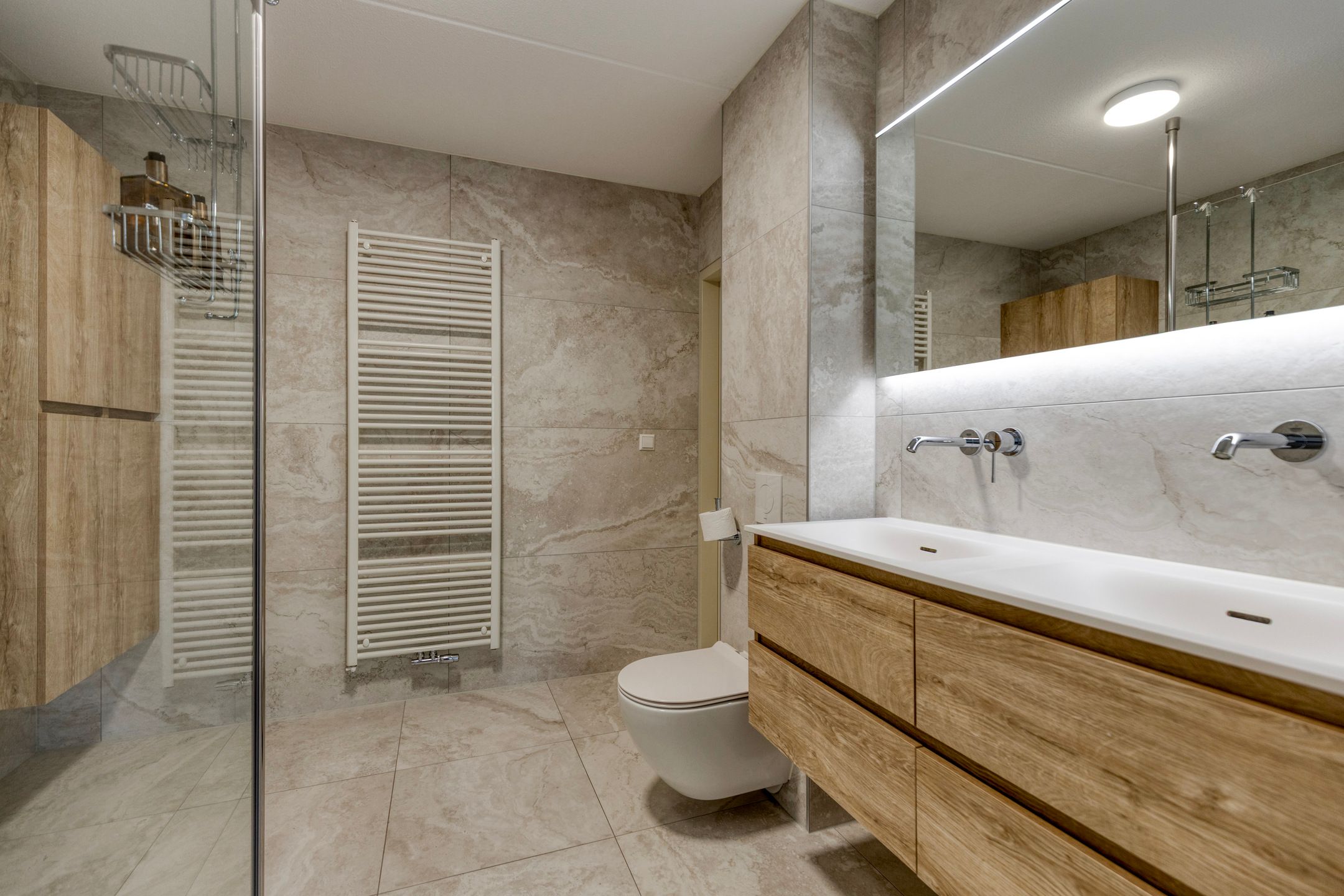 Photo 54 of Zwaluwstraat 14