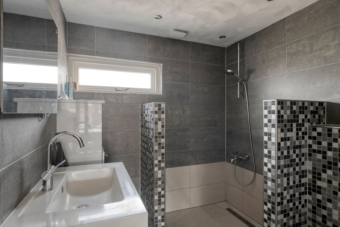 Foto 5 van Bentinckstraat 28