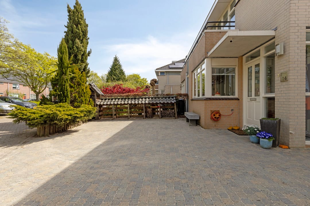 Photo 68 of Zwaluwstraat 14