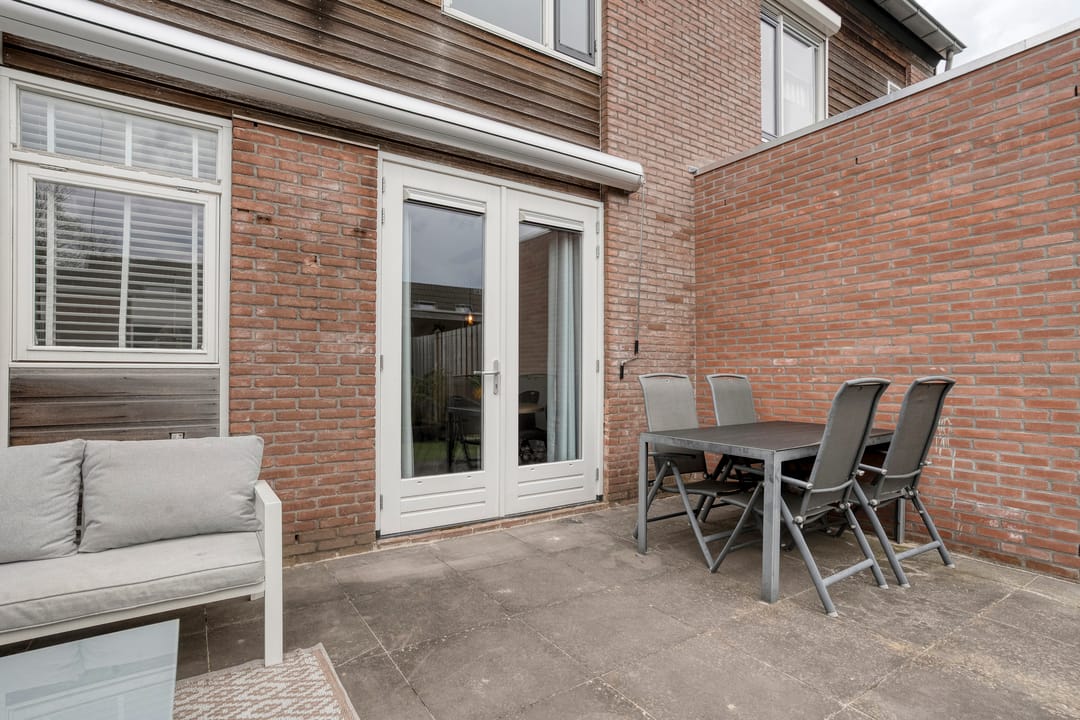 Photo 31 of Luzacware 17