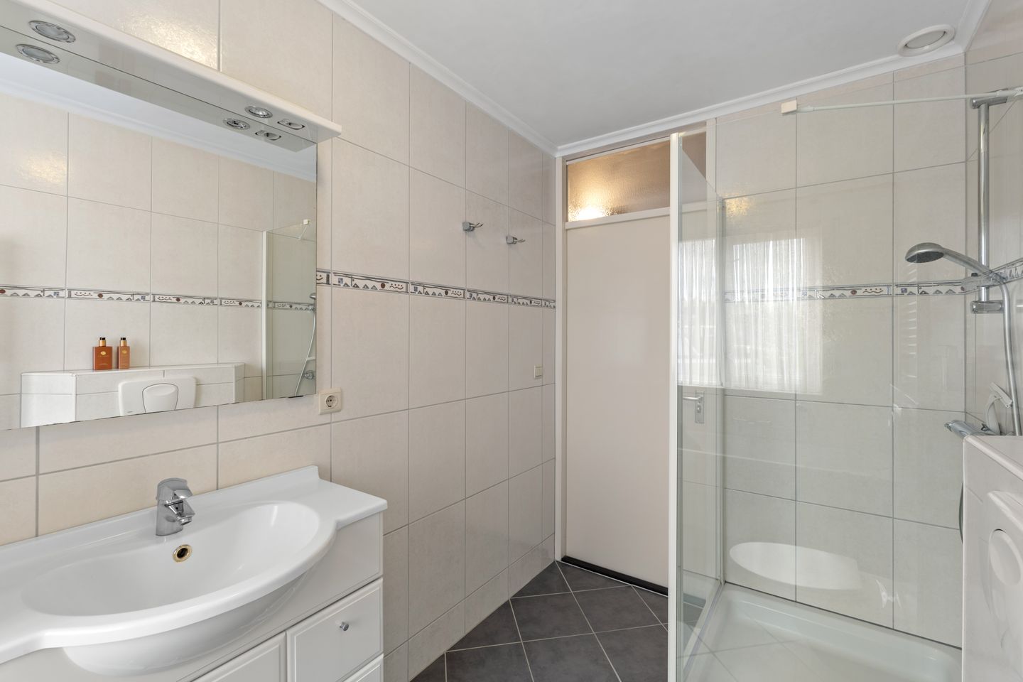 Photo 25 of Faunaberg 24