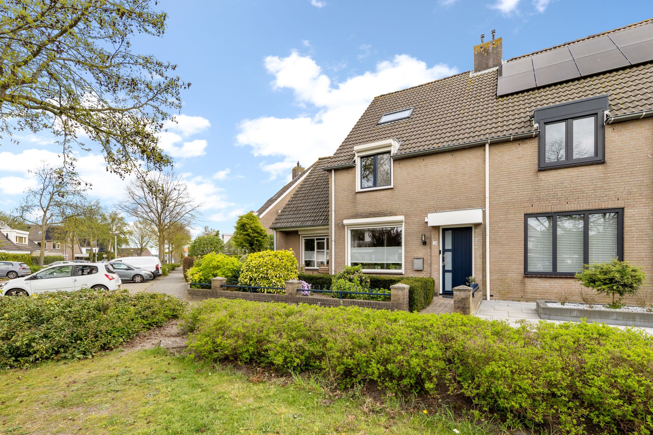 Photo 51 of Faunaberg 24