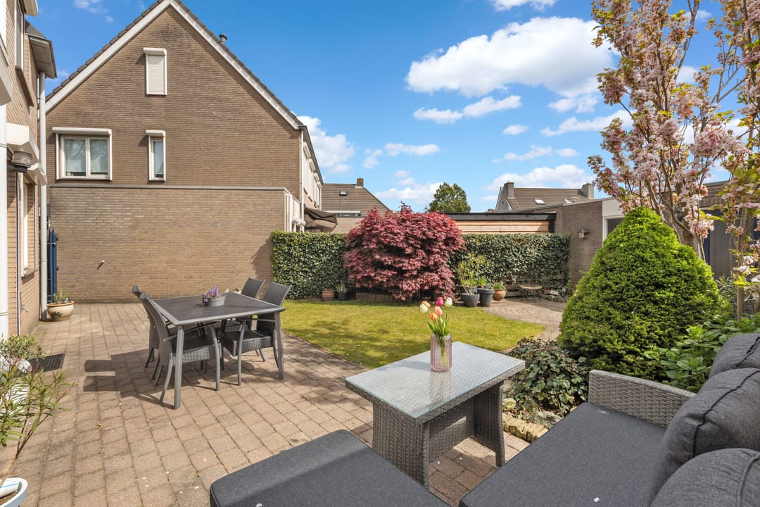 Photo 41 of Faunaberg 24