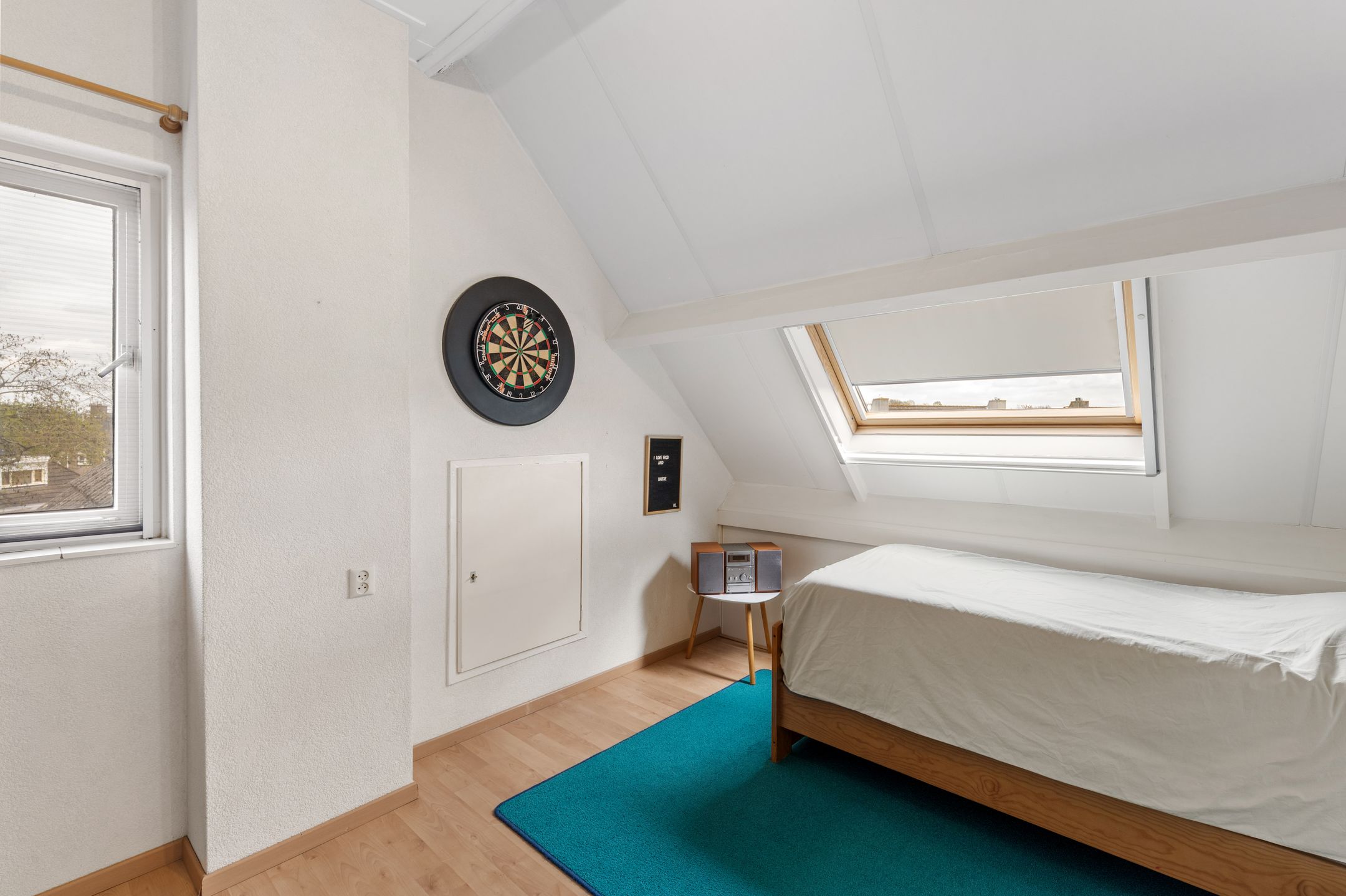 Photo 33 of Faunaberg 24