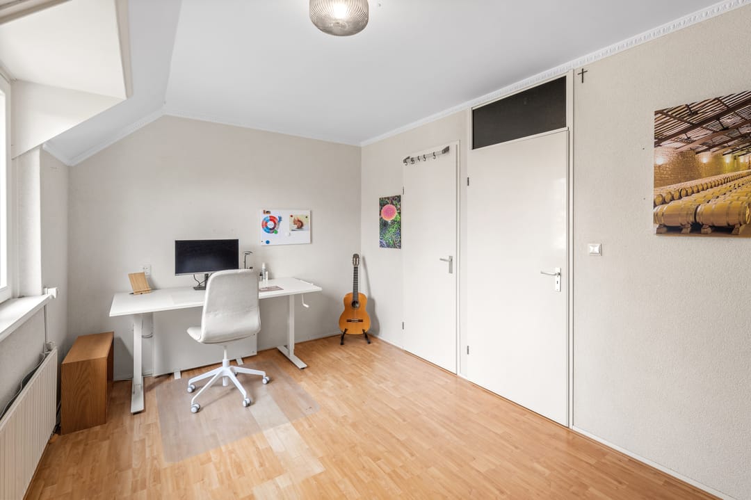 Photo 28 of Faunaberg 24