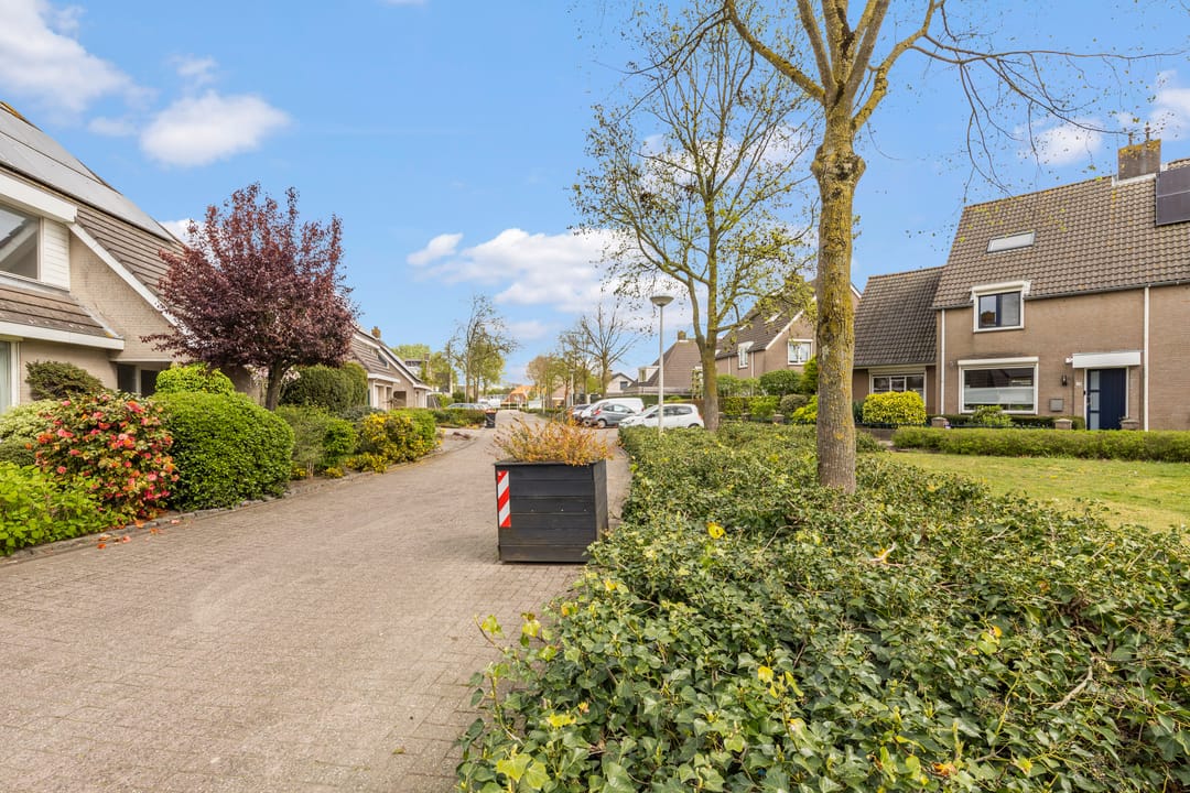 Photo 53 of Faunaberg 24