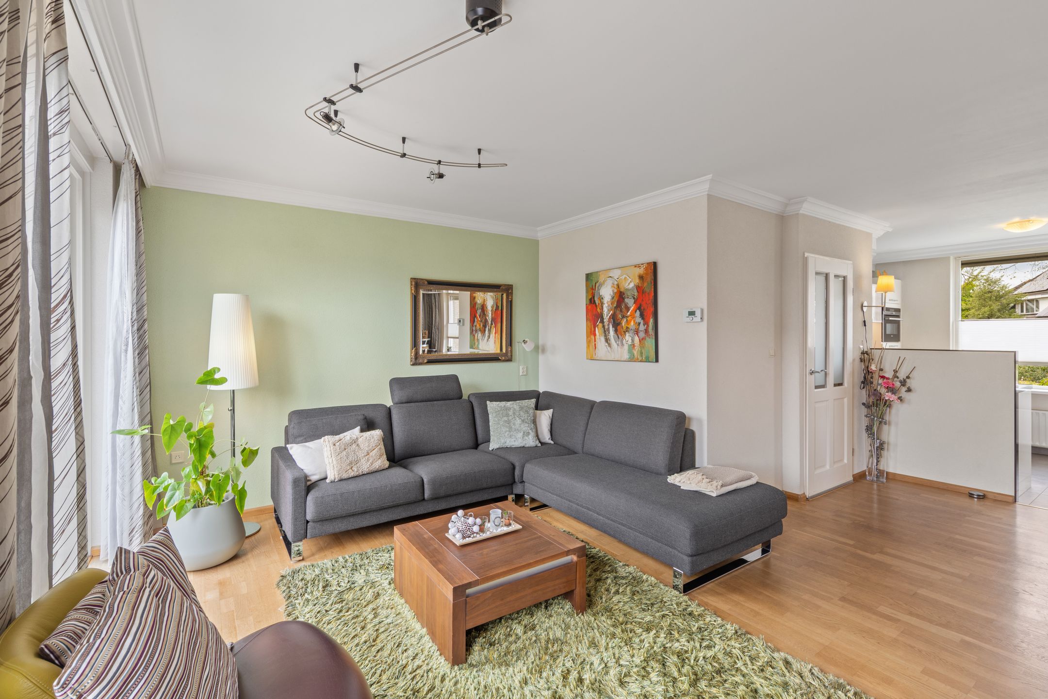 Photo 6 of Faunaberg 24