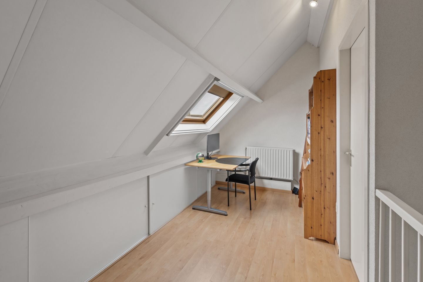 Photo 35 of Faunaberg 24