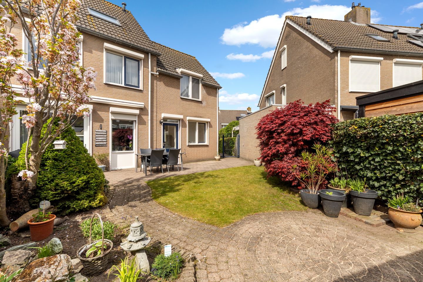 Photo 44 of Faunaberg 24