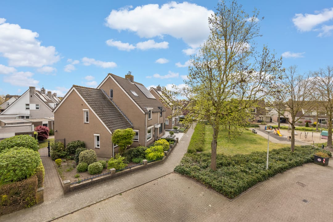 Photo 47 of Faunaberg 24