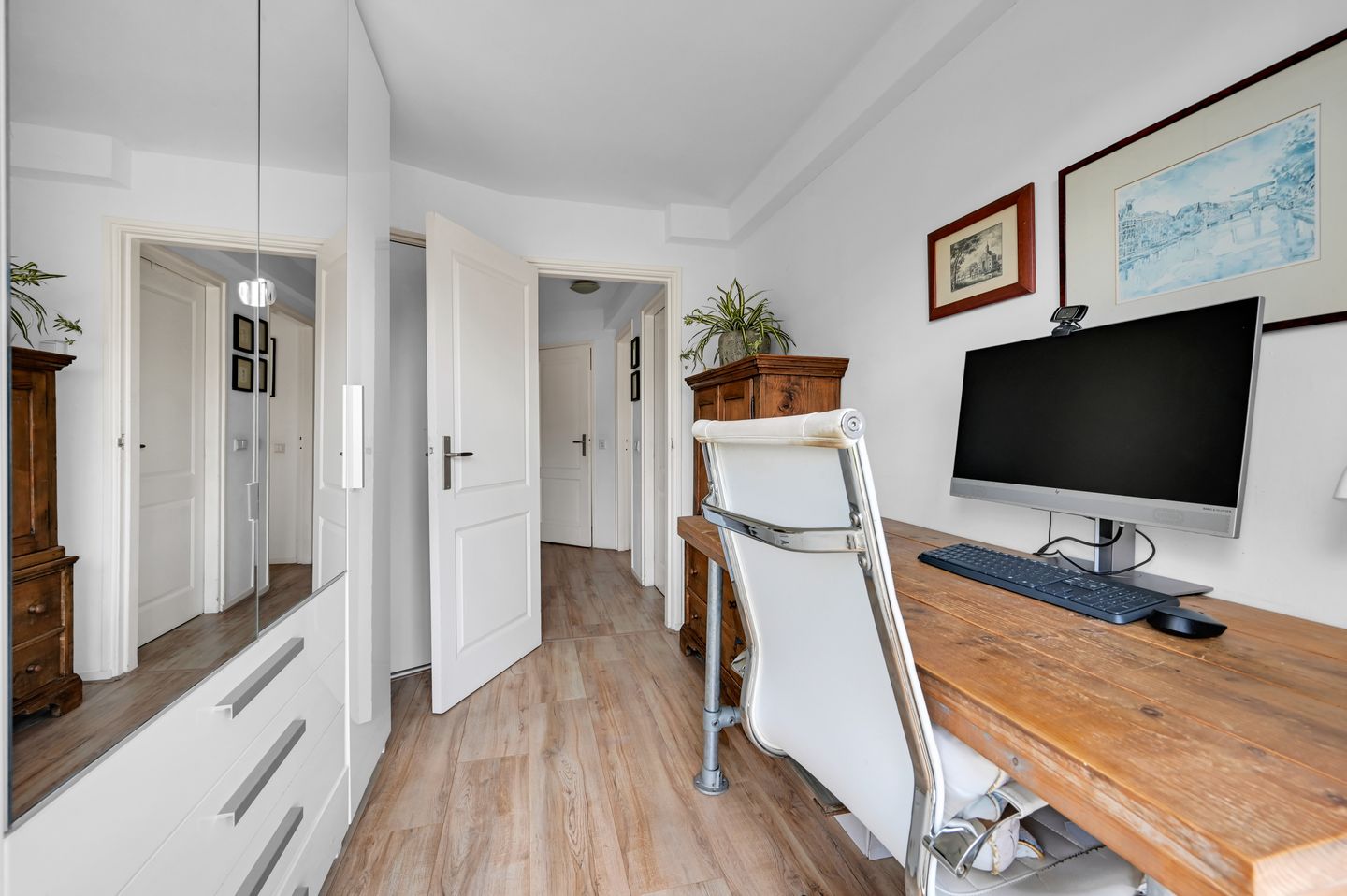 Foto 35 van Anna van Saksenstraat 1