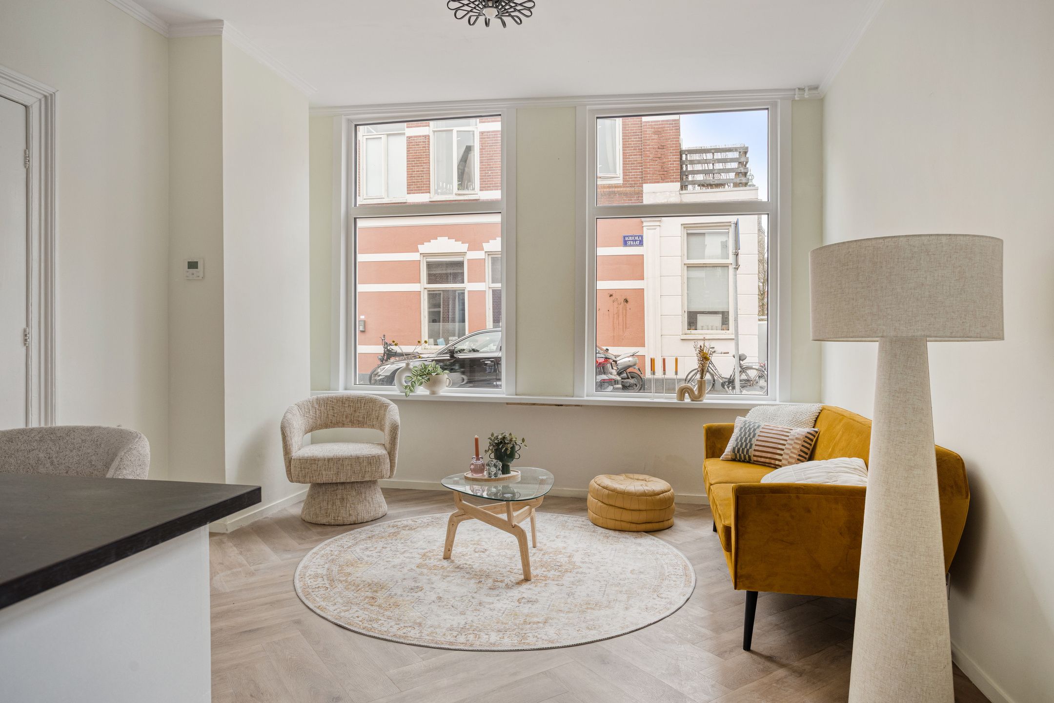 Bright End Terrace House in Prime Groningen City Location — 12