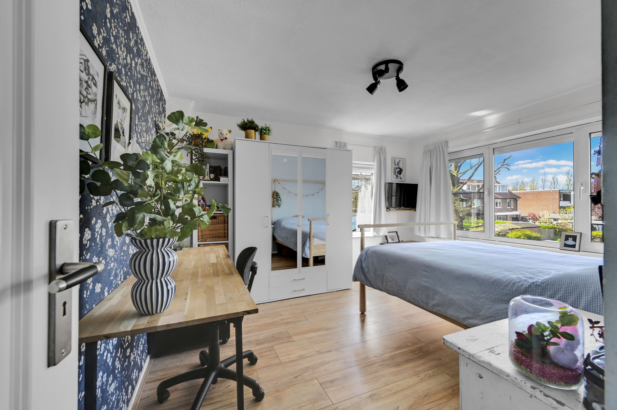 Foto 42 van Anna van Saksenstraat 1