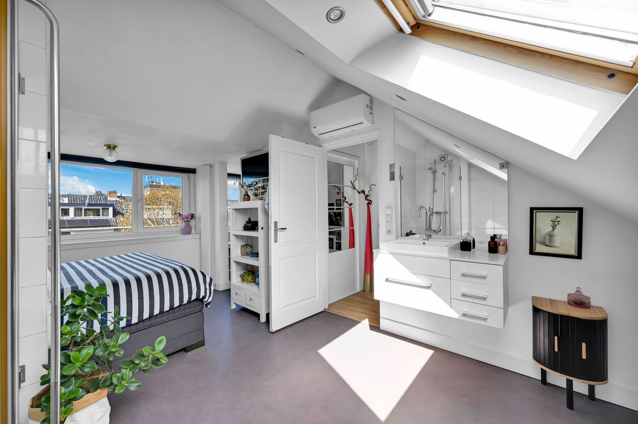 Foto 48 van Anna van Saksenstraat 1